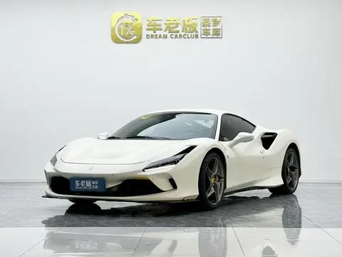 Ferrari F8 2019