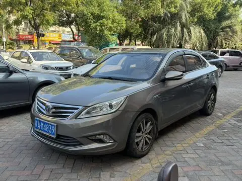 Changan Eado 2015
