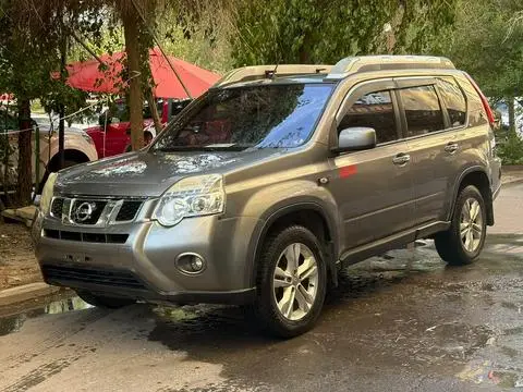 Nissan 奇骏 2012