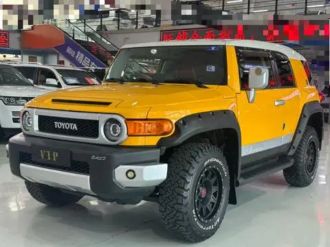 Toyota FJ 酷路泽 2019