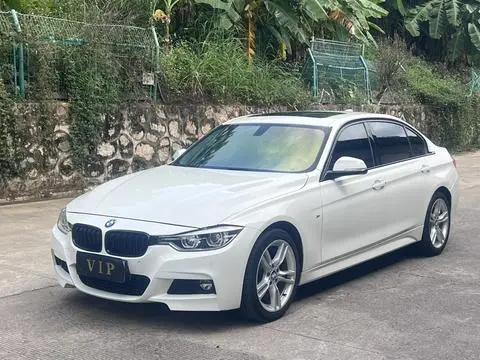 BMW 3 Series 2019 — фото 1