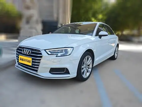 Audi A3 2019 — фото 1