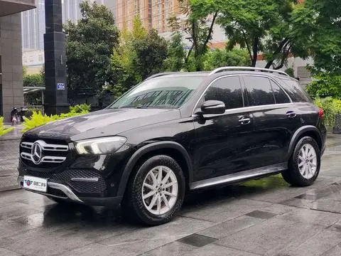 Mercedes-Benz GLE 2021 — фото 1