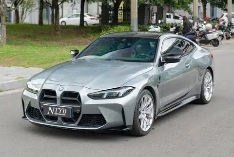 BMW M4 2024