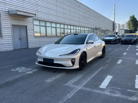IM Motors 智己L6 2025