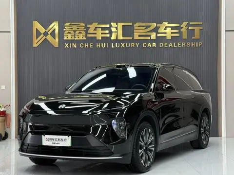 NIO ES8 2024