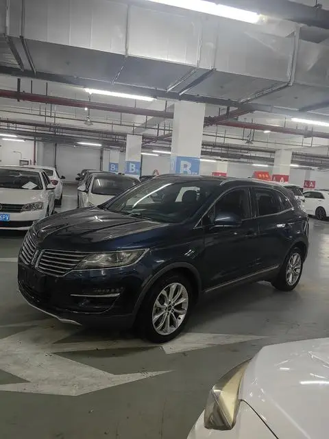 Lincoln MKC 2016