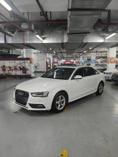 Audi A4L 2013