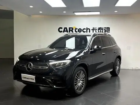 Mercedes-Benz GLC 2023