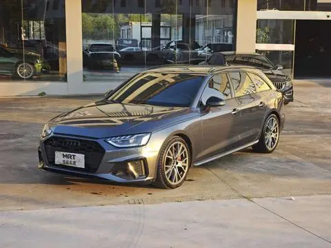 Audi S4 2023