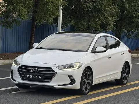 Hyundai 领动 2018 — фото 1