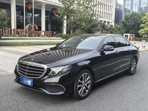 Mercedes-Benz E-Class 2016 — фото 1