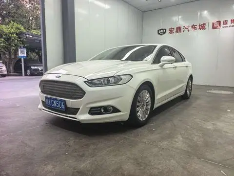 Ford Mondeo 2013 — фото 1