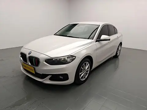 BMW 1 Series 2018 — фото 1