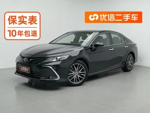 Toyota Camry 2021