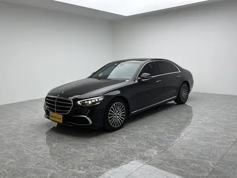 Mercedes-Benz S-Class 2024