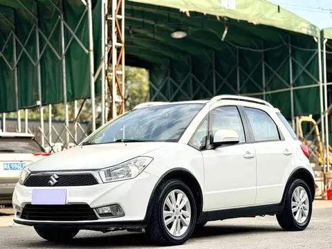 Suzuki 天语 SX4 2013