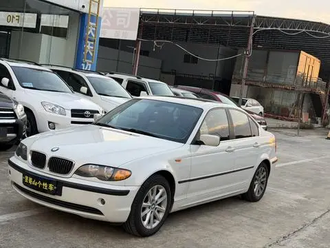 BMW 3 Series 2004