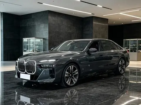 BMW i7 2023