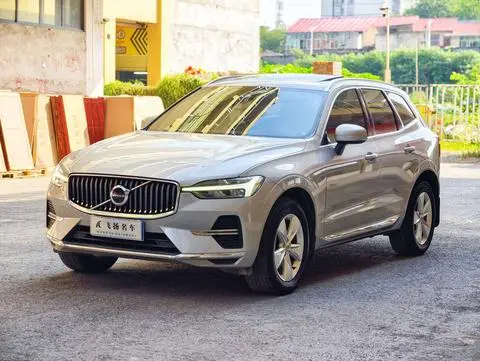 Volvo XC60 2022