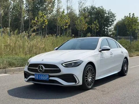 Mercedes-Benz C-Class 2024