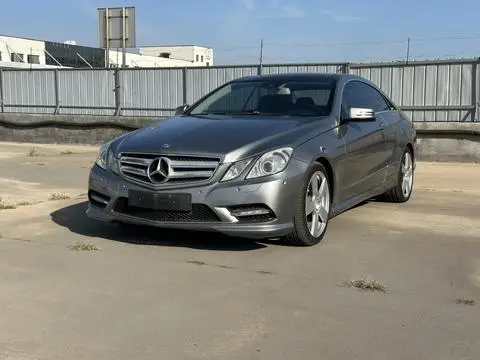 Mercedes-Benz E-Class 2012