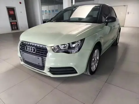 Audi A1 2014 — фото 1
