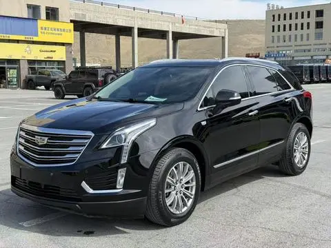 Cadillac XT5 2018 — фото 1