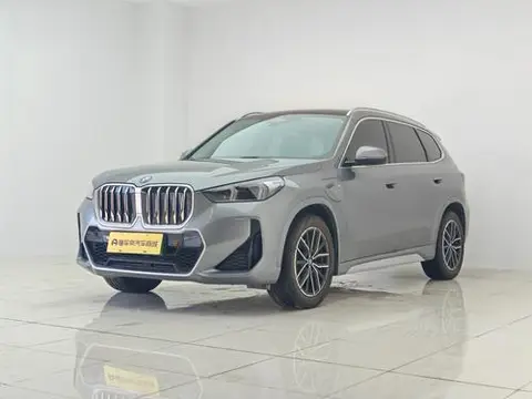 BMW iX1 2024