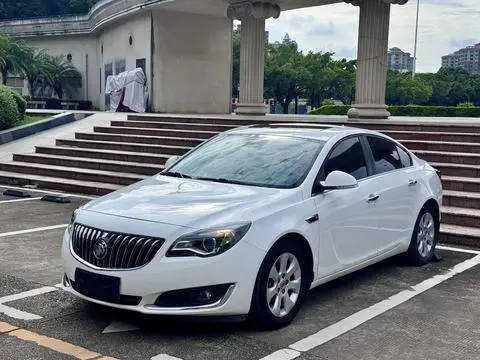 Buick Regal 2015 — фото 1