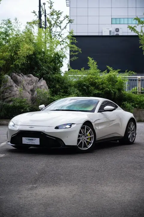 Aston Martin Vantage 2018