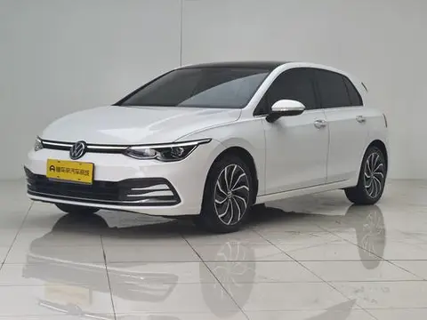 Volkswagen Golf 2021
