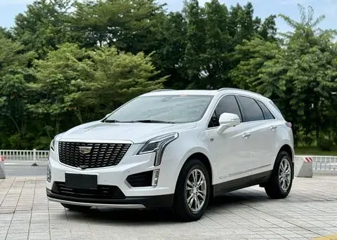 Cadillac XT5 2020 — фото 1