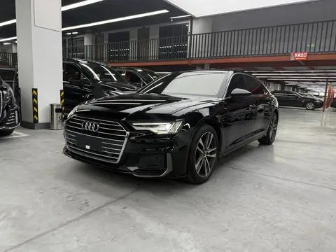 Audi A6L 2022