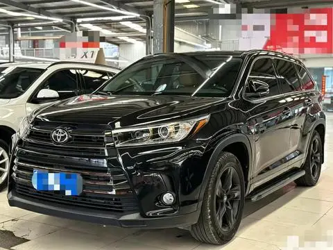 Toyota Highlander 2021