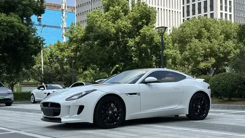 Jaguar F-TYPE 2016