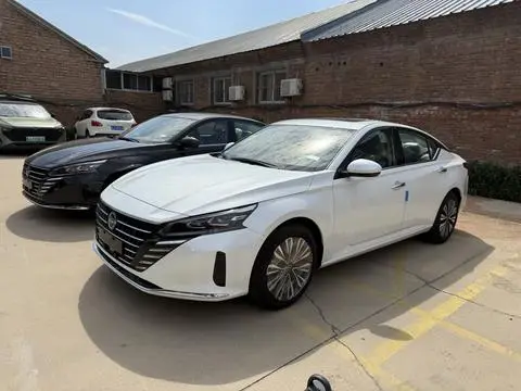 Nissan Teana 2024