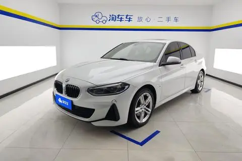 BMW 1 Series 2019 — фото 1