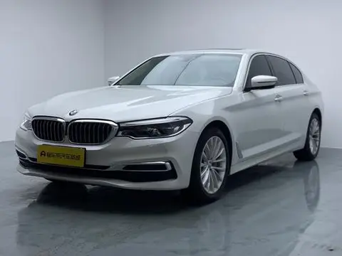 BMW 5 Series 2020 — фото 1