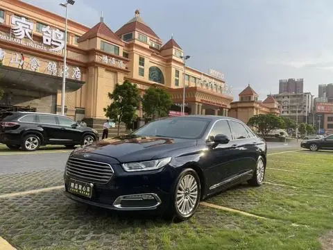 Ford 金牛座 2015