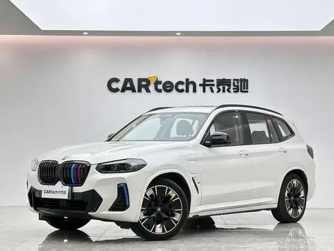 BMW iX3 2022