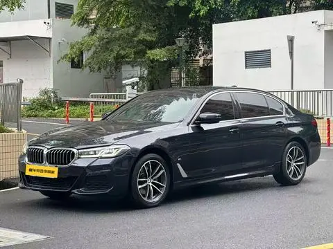 BMW 5 Series 2022