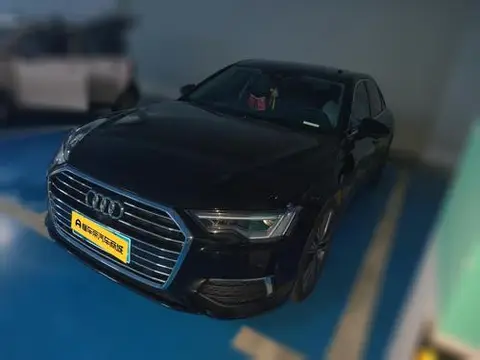 Audi A6L 2022
