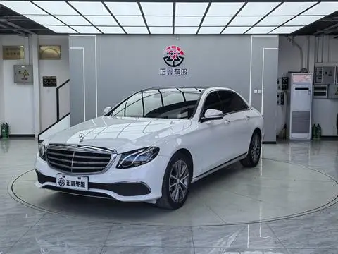 Mercedes-Benz E-Class 2016 — фото 1