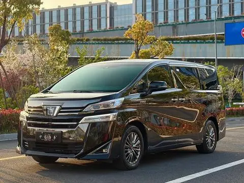 Toyota Alphard 2021