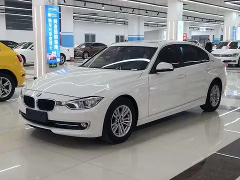 BMW 3 Series 2015 — фото 1