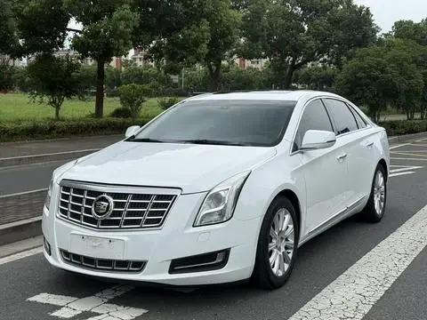 Cadillac XTS 2015