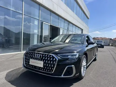 Audi A8 2025