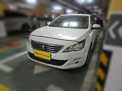 Peugeot 408 2015