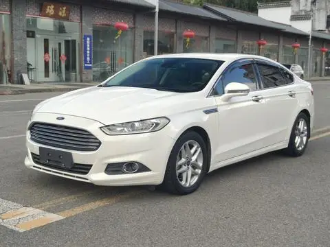 Ford 蒙迪欧 2013